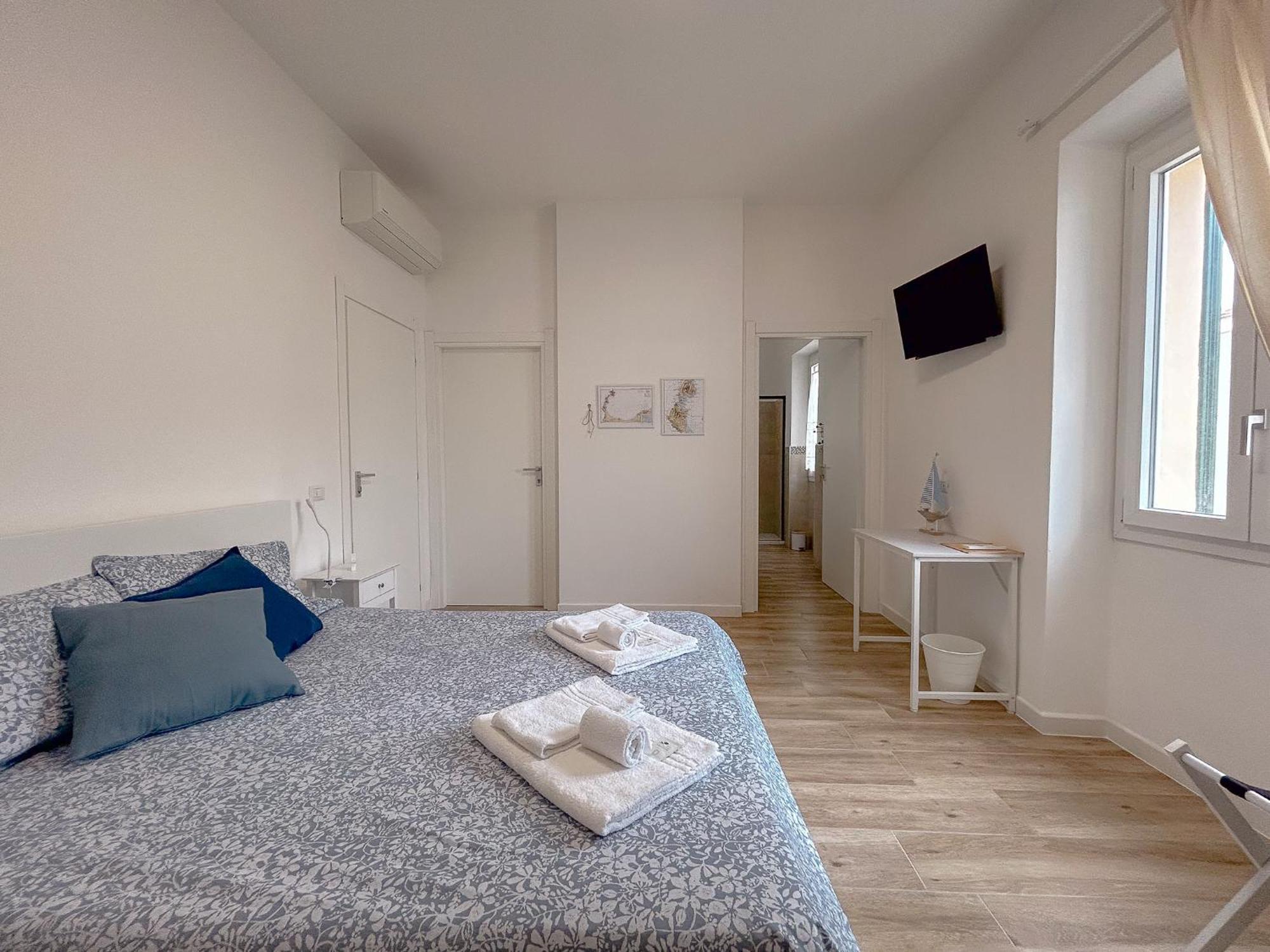 La Marina - Rooms In Stintino Eksteriør billede